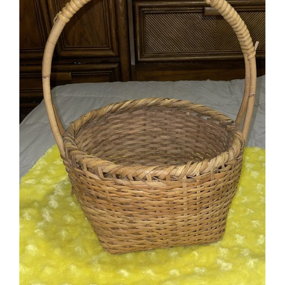 Large Amish Wicker Basket Handle Vintage 1900s Fall Home Decor Farmhouse Easter